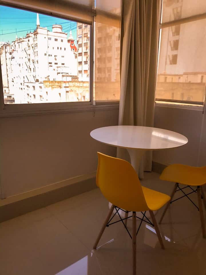 Kitnet em andar alto no centro de Buenos Aires