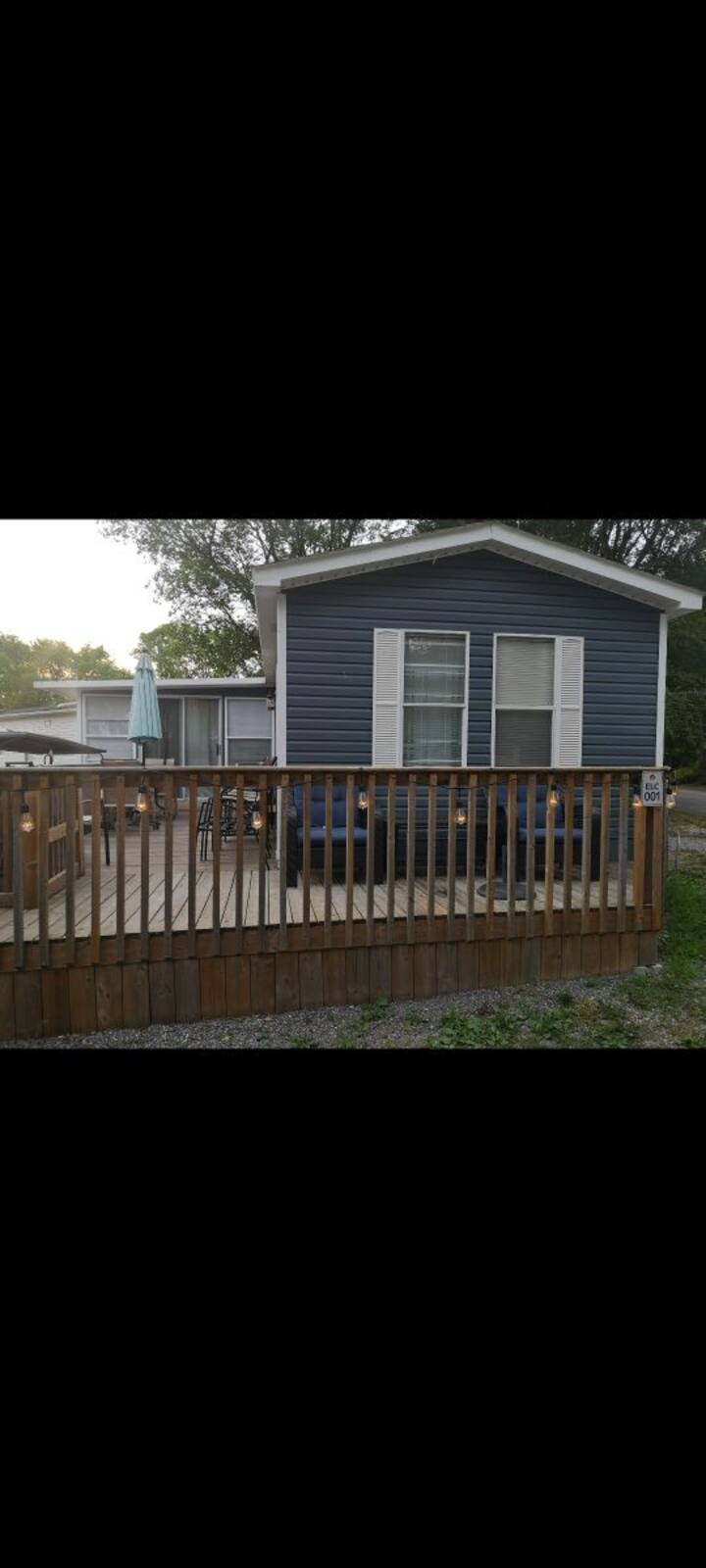 Niagara Falls Cabin Rentals - Ontario, Canada | Airbnb