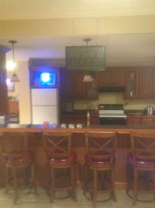 Kitchen / bar