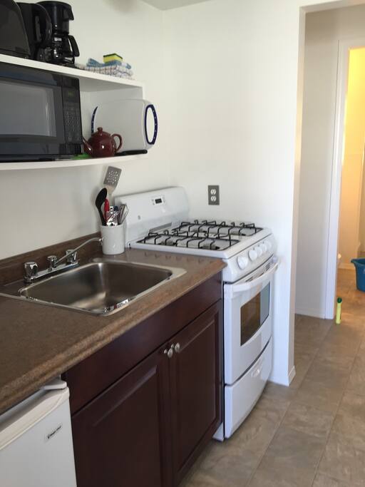 Kitchen with all amenties