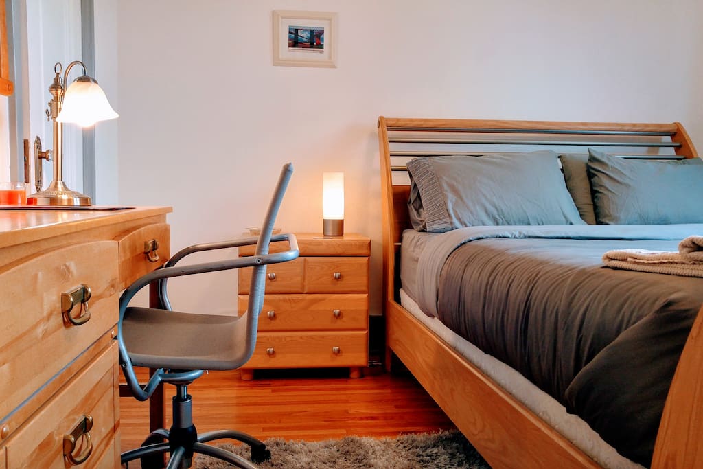 Mural Crib invites you to feel the luxuriously buttery high thread count sheets.