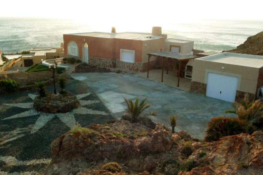 Villa en la playa del Faro de Cabo de Gata Casas en alquiler en Cabo de Gata, España Villa en la playa del Faro de Cabo de Gata Casas en alquiler en Cabo de Gata, España