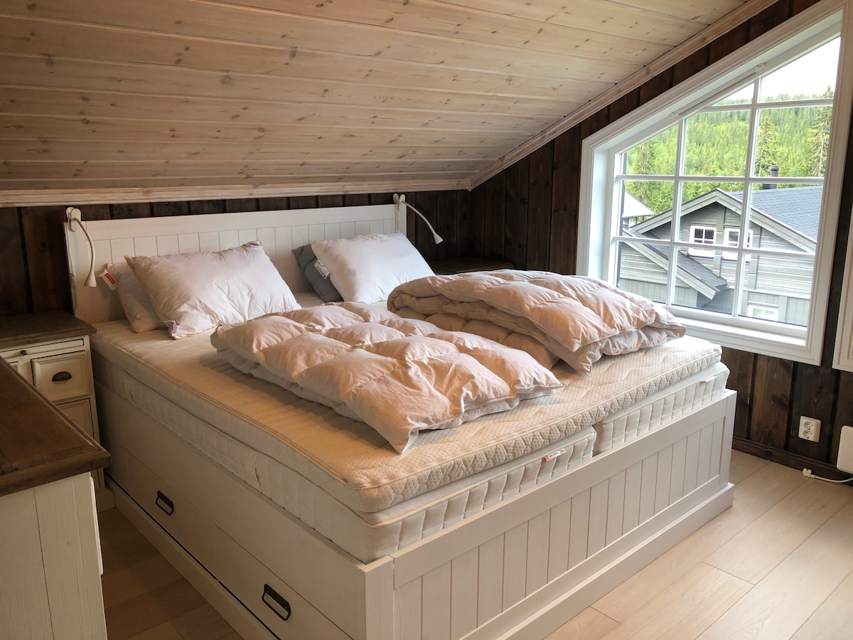 Главна спална соба