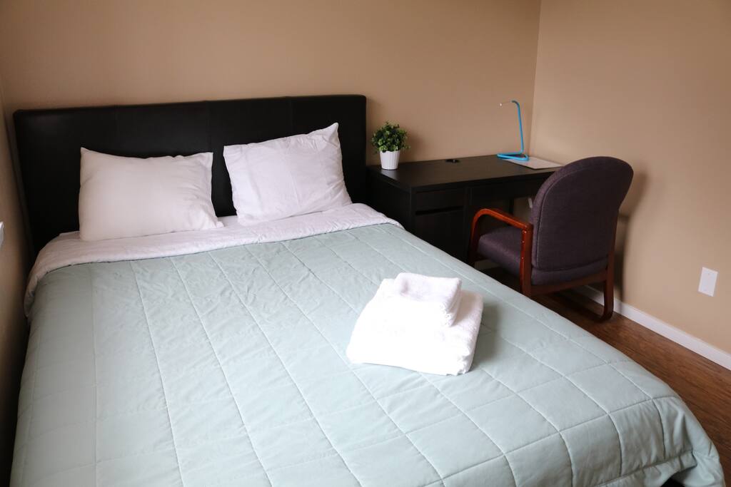 queen size bed