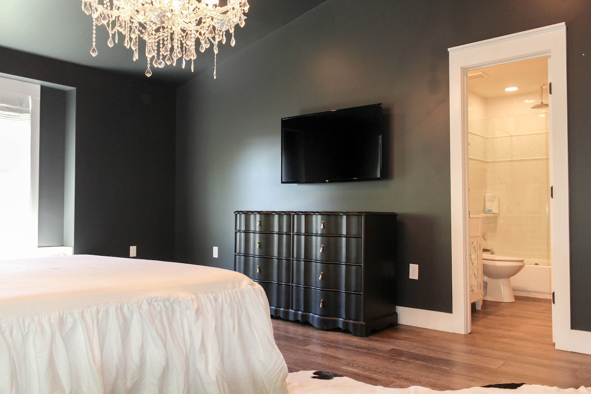 Საწოლი, ტბის ხედი