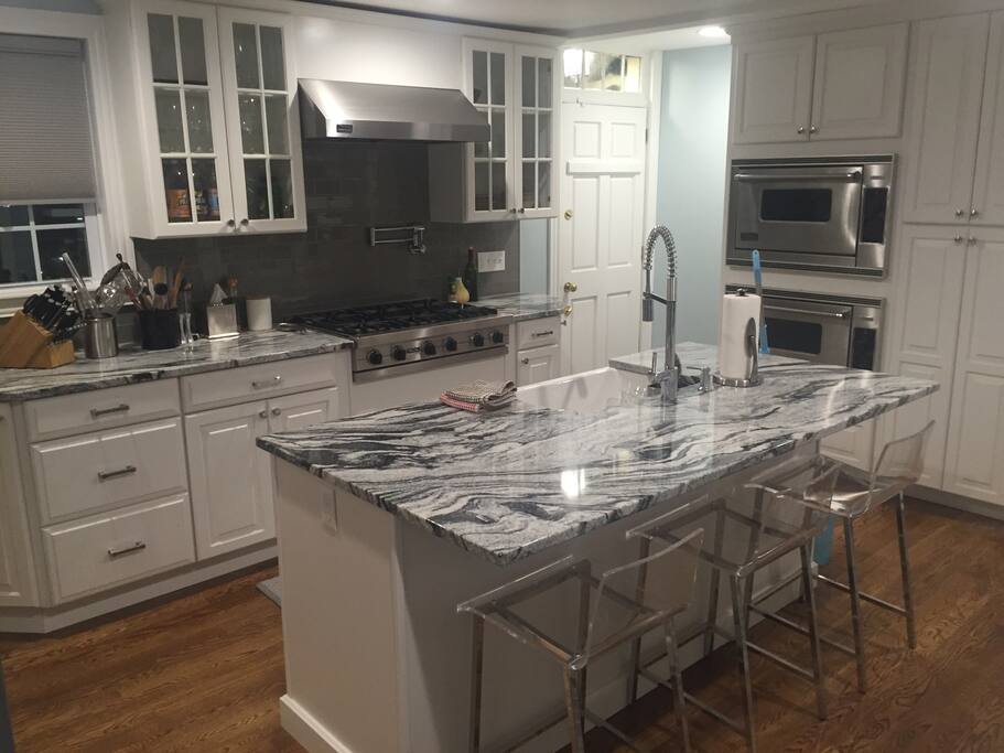 Kitchen with bar seating