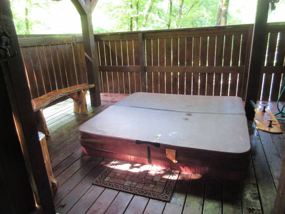 Enclosed Hot Tub for privacy