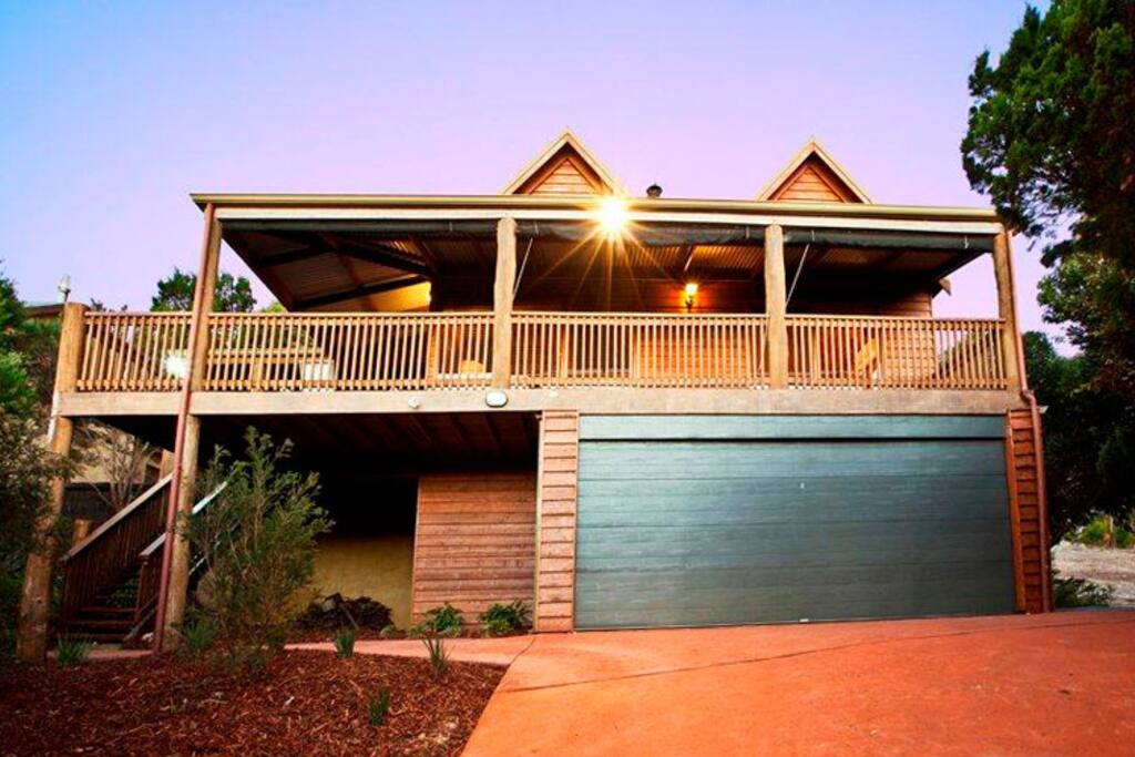 Exterior of Mainbreak@Yallingup