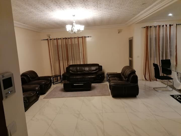Duplex, Meublé à Dakar - Dakar