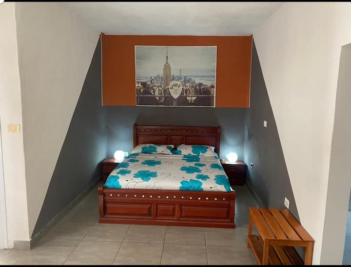 Chambre tres confortable   avec des lits king size 