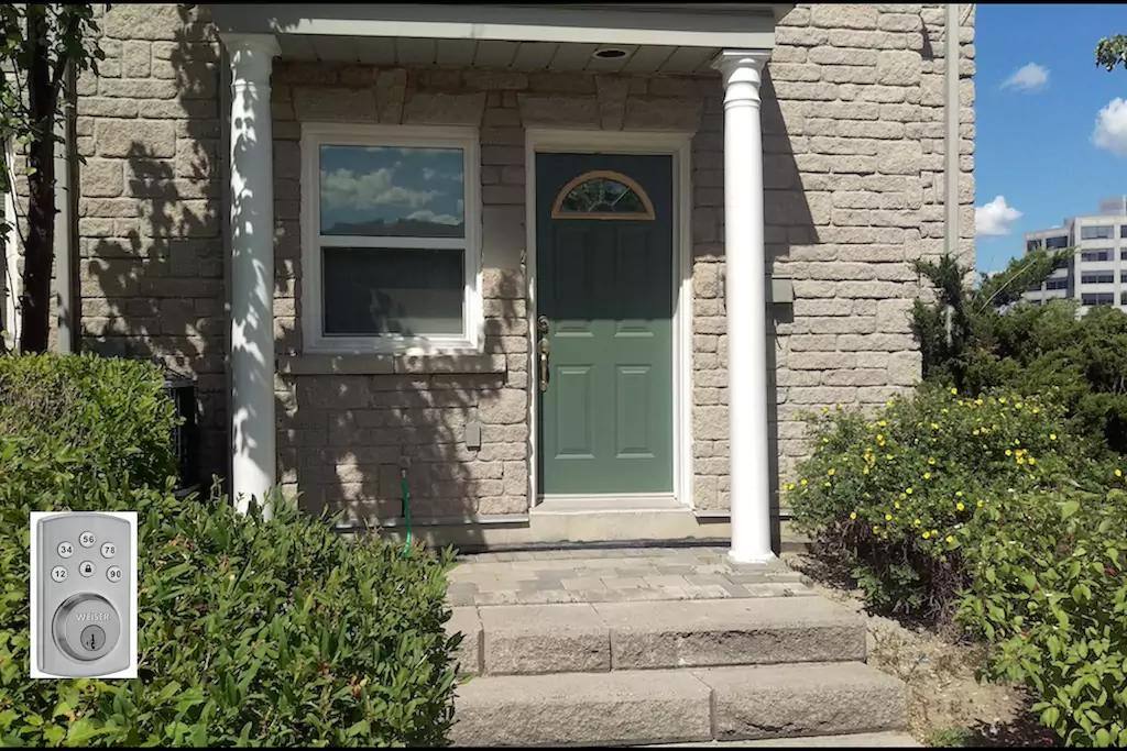 SEPARATE ENTRANCE : Direct entry into room with keyless touchpad lock system for enhanced security.
