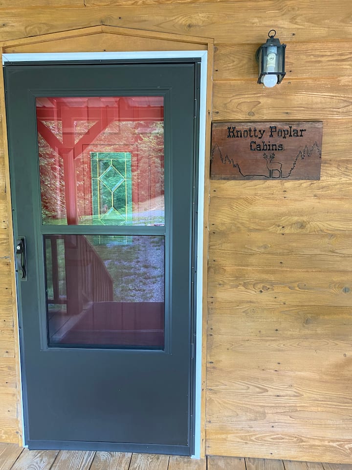 Elk Ridge Cabin Direct Spearhead trail access! Cabins for Rent in Grundy, Virginia, United