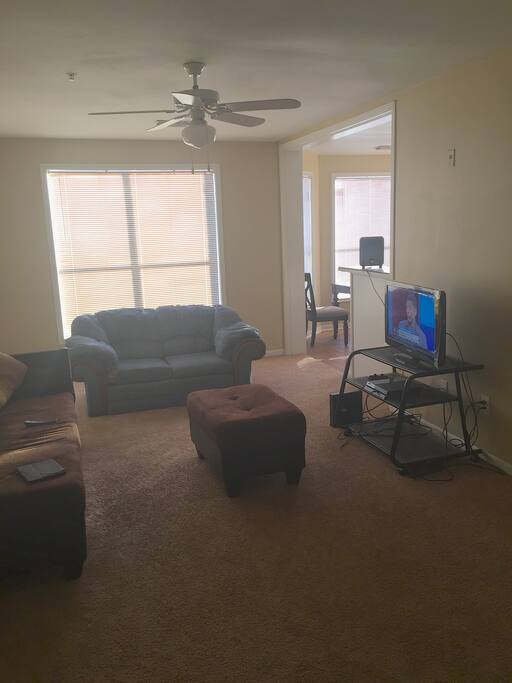 Living room, felt screen TV with PS4