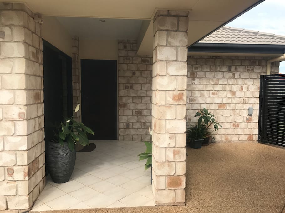 SEPARATE PRIVATE ENTRY