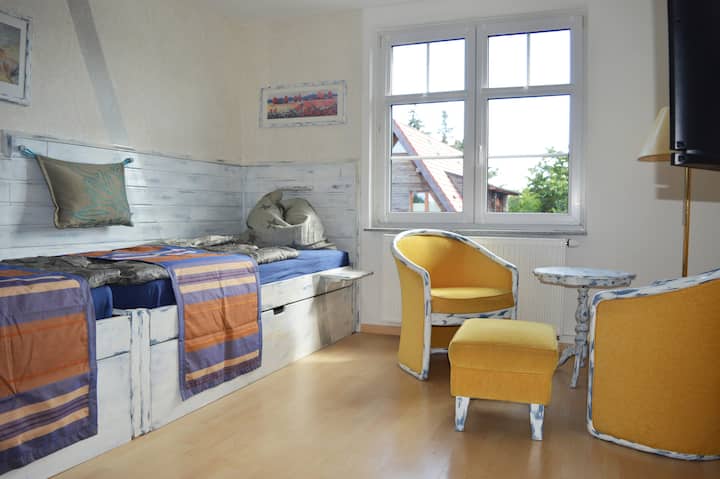 Chumba cha kulala na sehemu ya kukaa