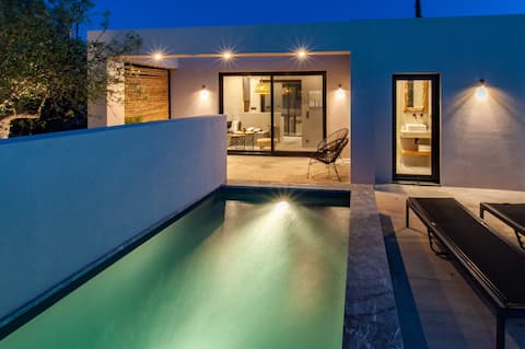 Chic Country Cottage For Two....