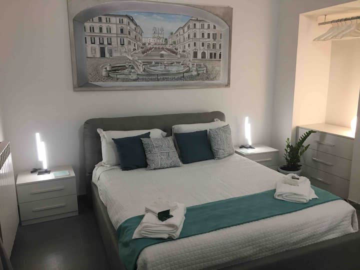 Beautiful Apartment Next To Piazza Di Spagna - Roma