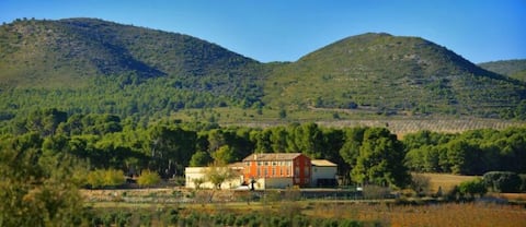 Spectacular Villa, Eco-Friendly Farm