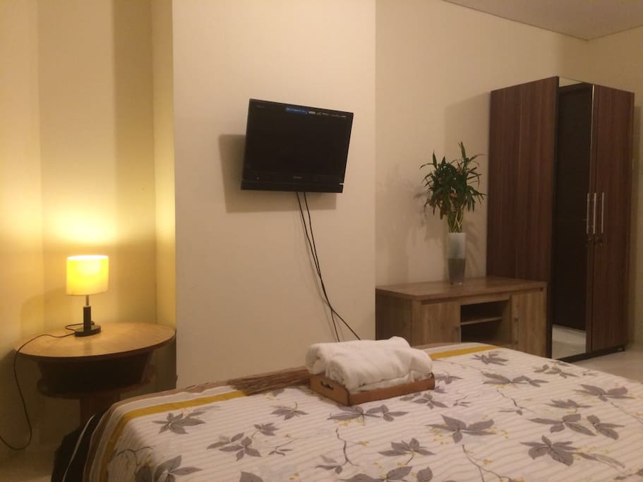 Studio apartment facing wall