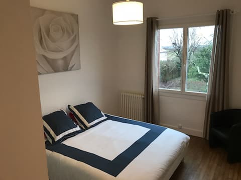 House 8 P. Great location. Easy entry and exit.