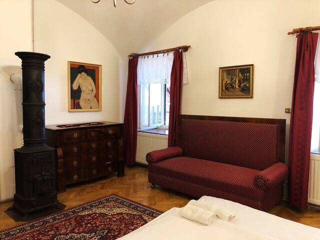 The Houses of History - anno 1830 managed Airbnb listing 1