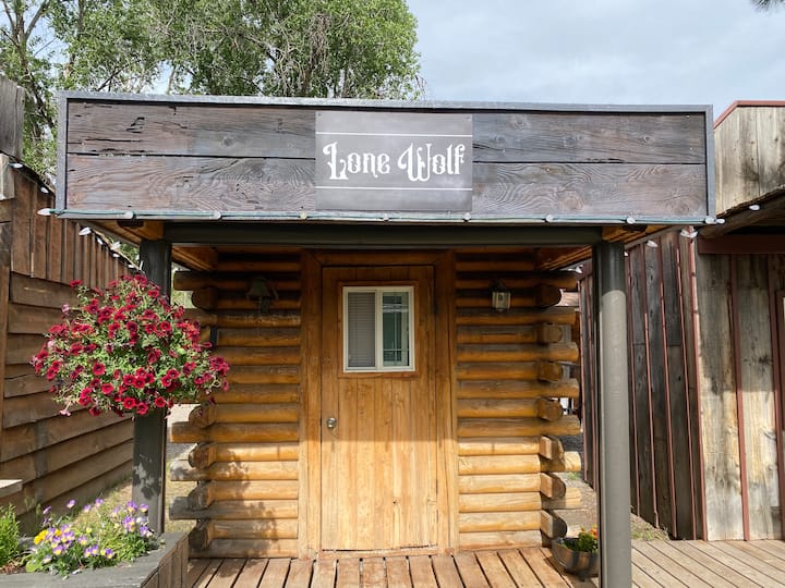 Lone Wolf Cabin At Mountain River Ranch Cabins for Rent in Ririe