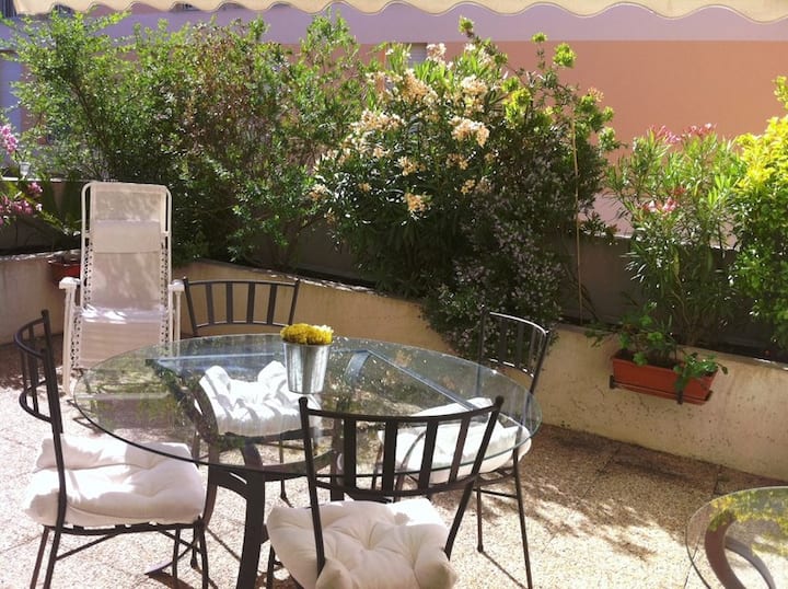 Superbe T3 Clim Wifi Parking Terrasse Centre Ville - Sanary-sur-Mer