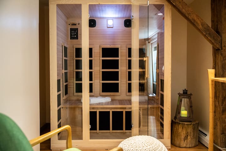The Woodstocker B&B managed Airbnb listing 1