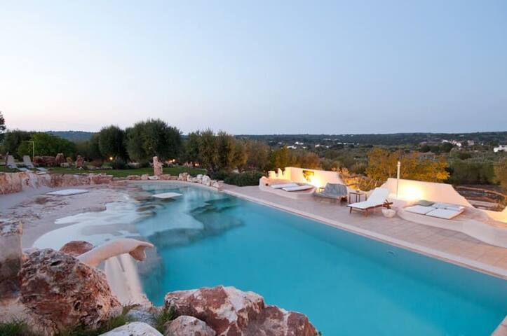 Trulli Ostuni with private pool gallery image 3