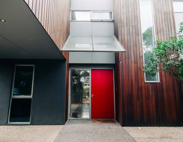 The House with it all gallery image 2