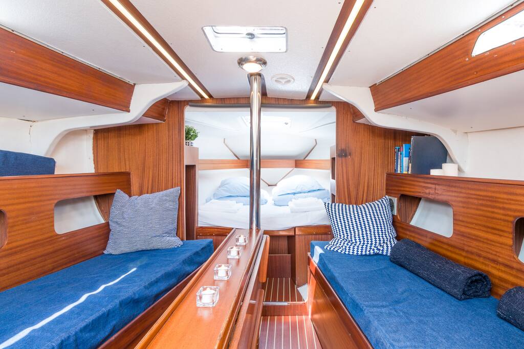 Saloon looking forward