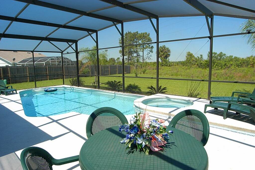 Private Pool/Spa with a Large Covered Patio