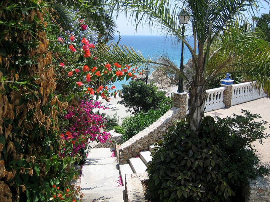 Bajada a playa Carabeillo a 5 minutos del Studio/ Carabeillo Beach 5 minutes walking distance ! NO ES UNA FOTO DEL ESTUDIO si no de la playa que está a 5 minutos / The picture DOES NOT BELONG TO THE SPACE BUT TO the Beach NEAR THE STUDIO!