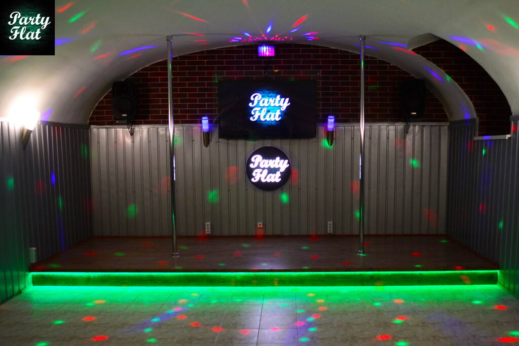 Stage and dancefloor