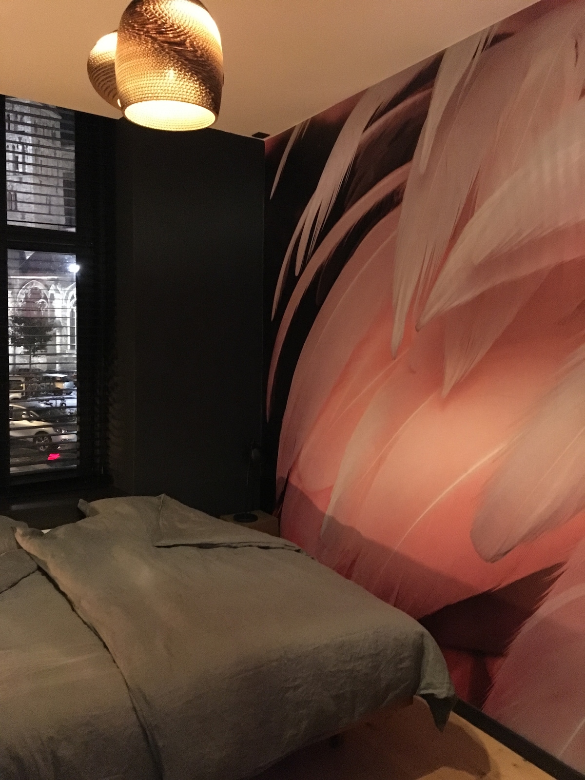 Bedroom with double bed or twin beds at Bed Resort Belfort in Ghent