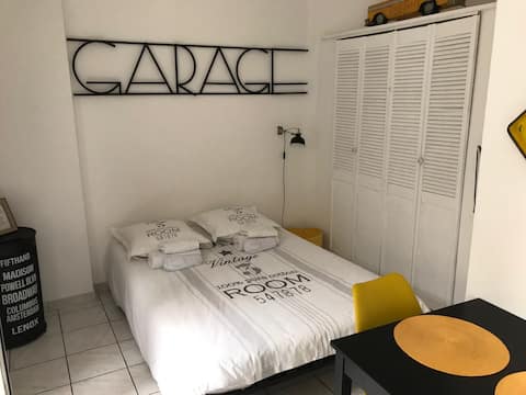 Studio avec terrasse sur  Avignon