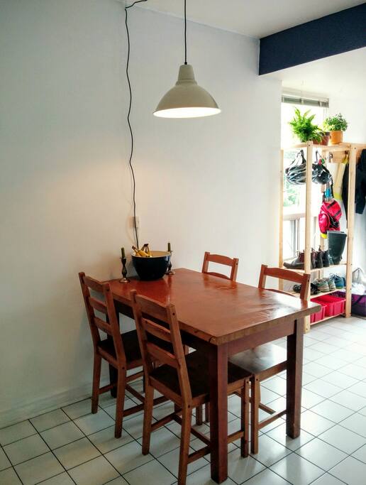 Our spacious eat-in kitchen gets natural light in the afternoon from 3 windows.