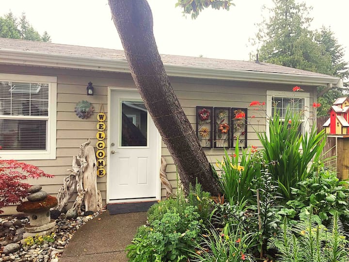 Qualicum Beach Vacation Rentals & Homes British Columbia, Canada Airbnb