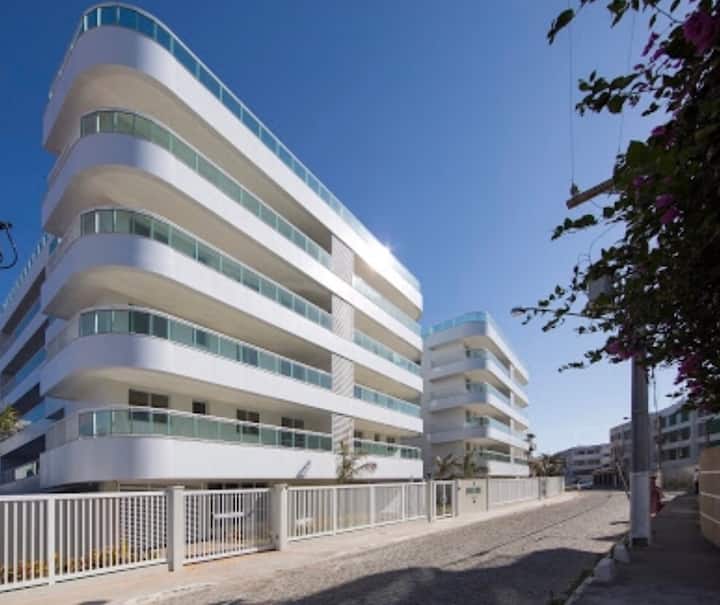 Excelente Apartamento A 100 Mt Da Praia Do Forte - Cabo Frio