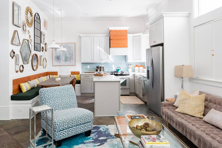 Le Hibou Blanc-Fabulous 4 Bath Historic Bakery gallery image 2