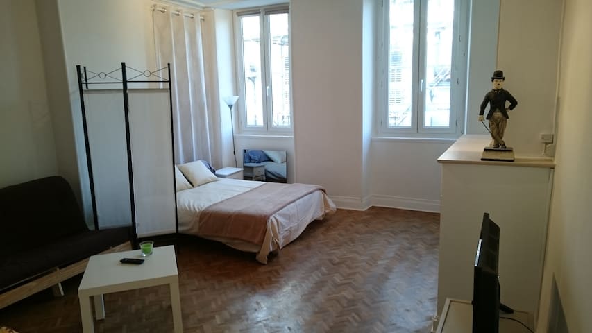 Airbnb La Rochelle Vacation Rentals Places to Stay Airbnb La Rochelle Vacation Rentals Places to Stay