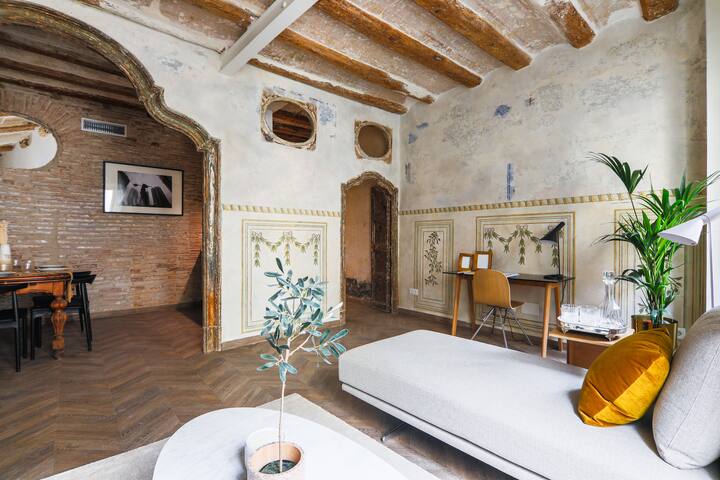 Serviced boutique apartment next to Ramblas gallery image 4