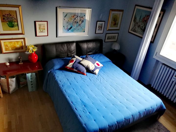 Habitación doble en Bolonia cerca de Fiera y Centro Conjuntos residenciales en alquiler en