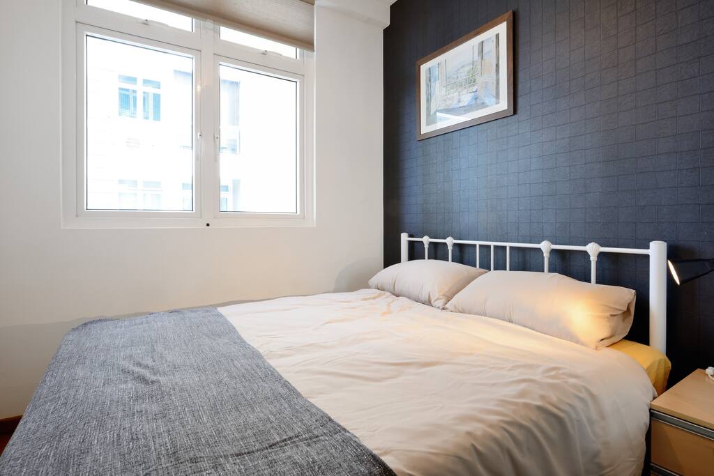 Comfortable queen size bed