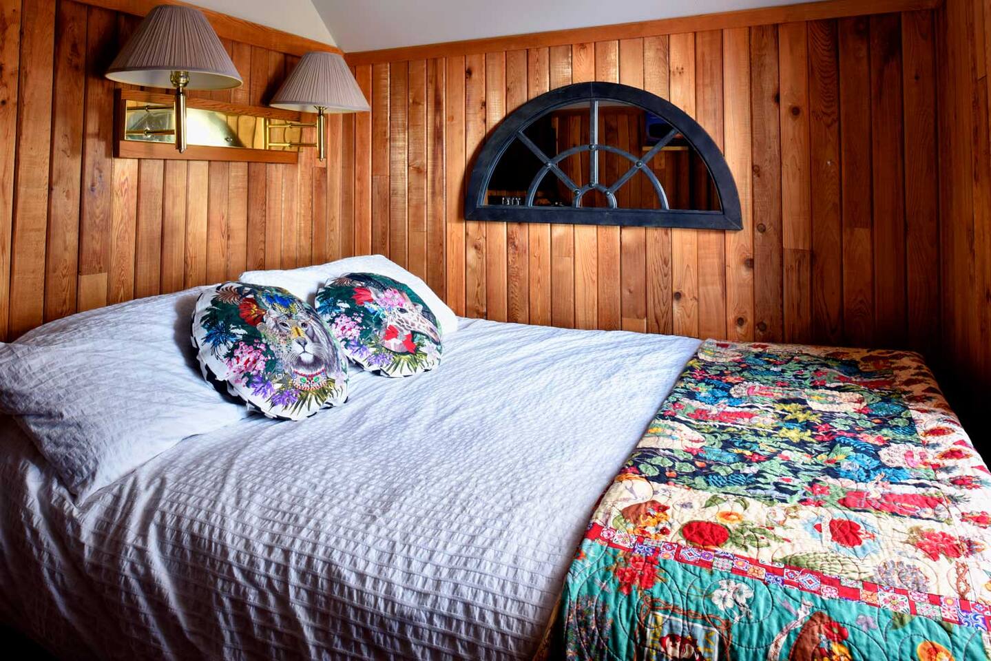 Copper Beech House Cloud 9 Houses For Rent In Masset
