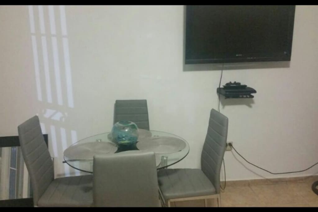 Dining Table, TV