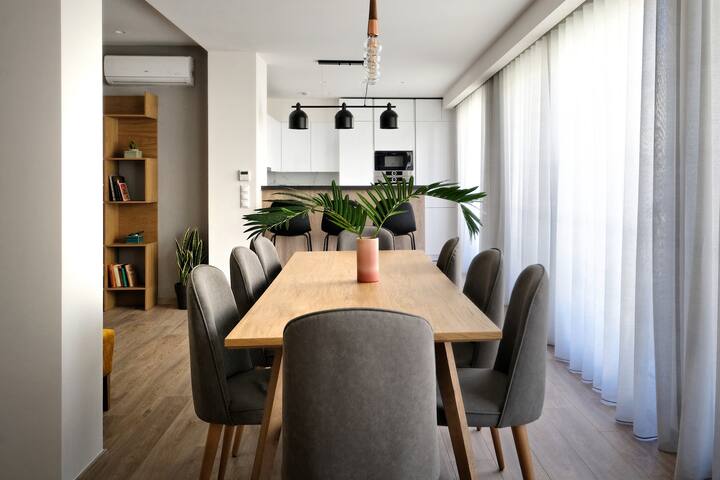 Deluxe Apartment in Athens, 5 mins walk to Metro gallery image 4