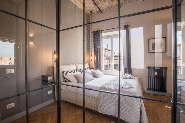 Eve Penthouse Colosseo gallery image 5