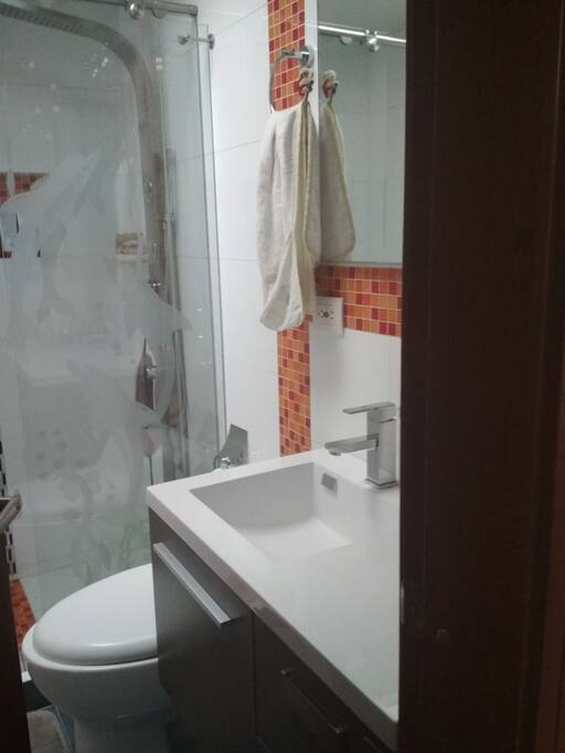 Baño comodo