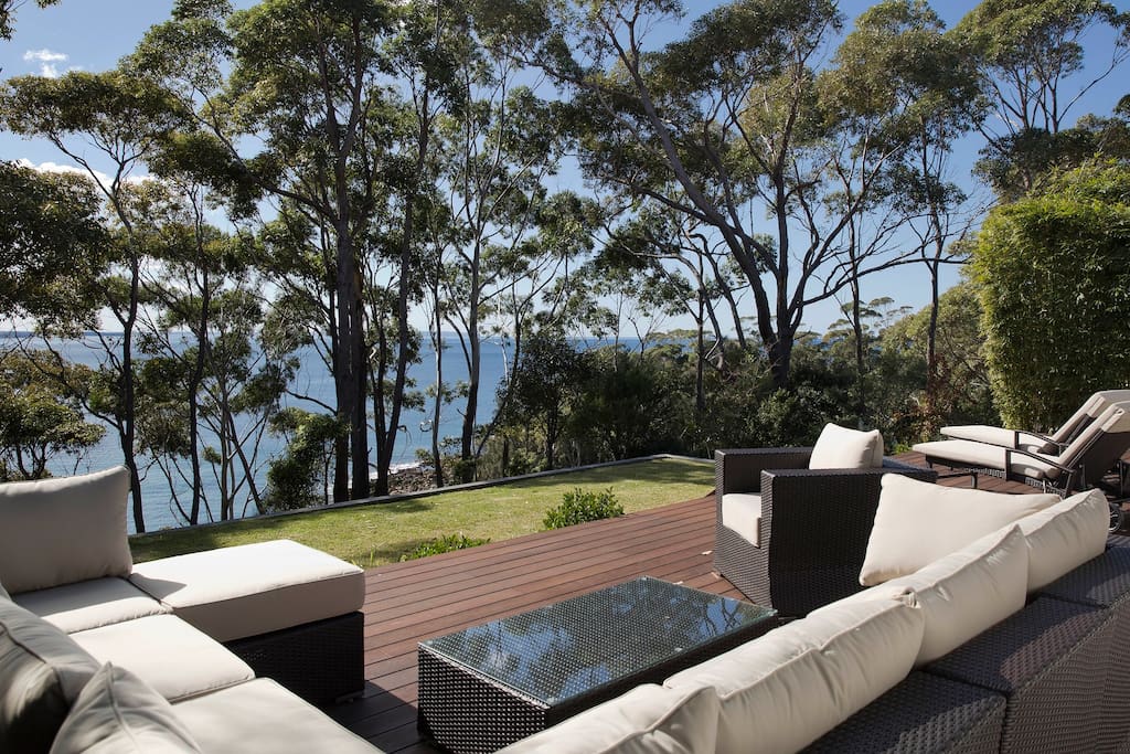 Bannisters Oceanfront, walk to Beach & Rick Stein Houses for Rent in